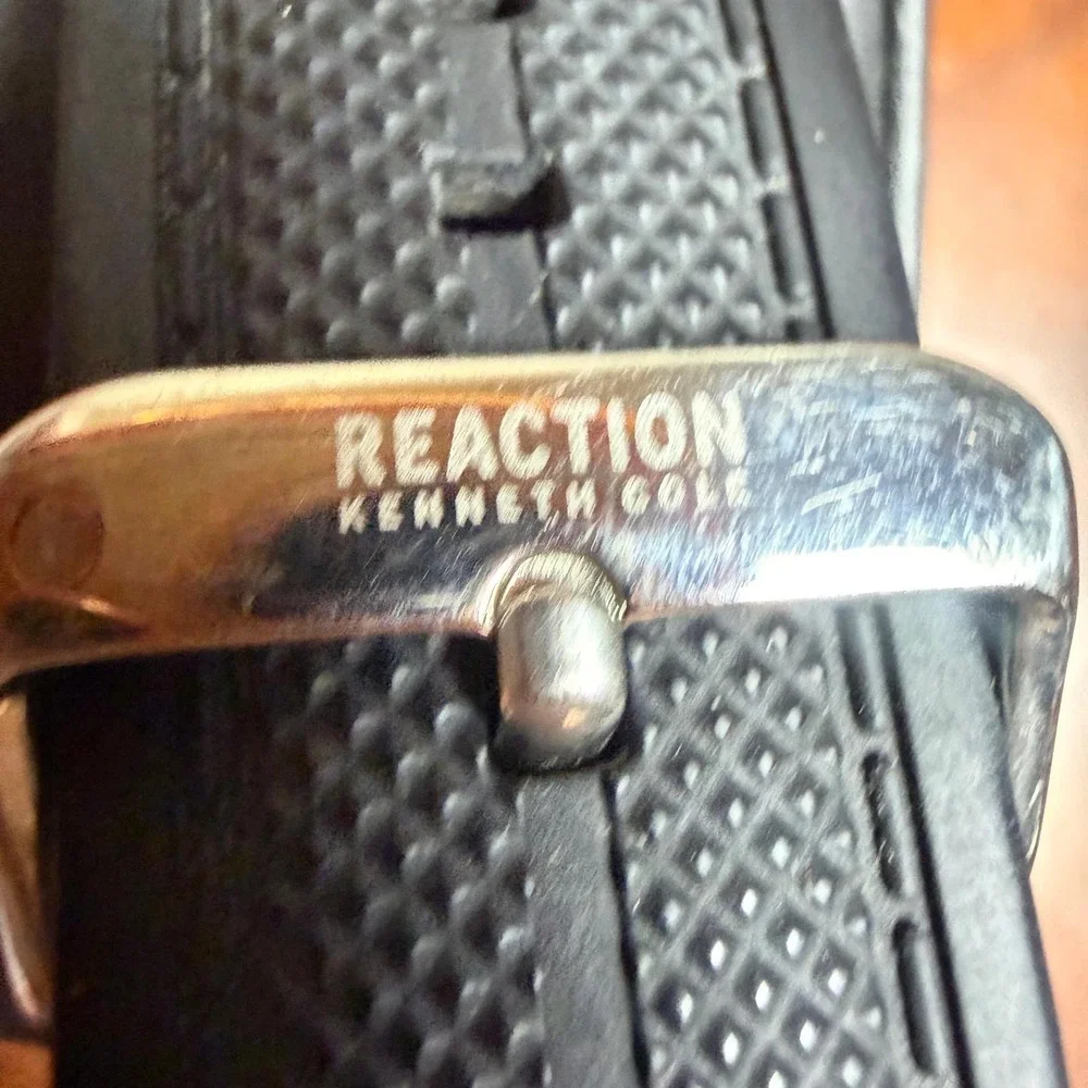 Kenneth Cole Reaction Mens Analog Digital Hybrid Watch Black Silicone Strap
